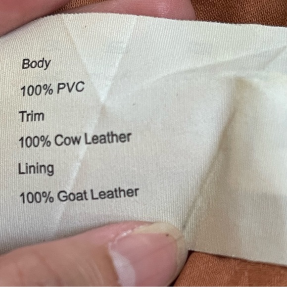 Leather MCM studded bucket bag with sling - Picture 3 of 17